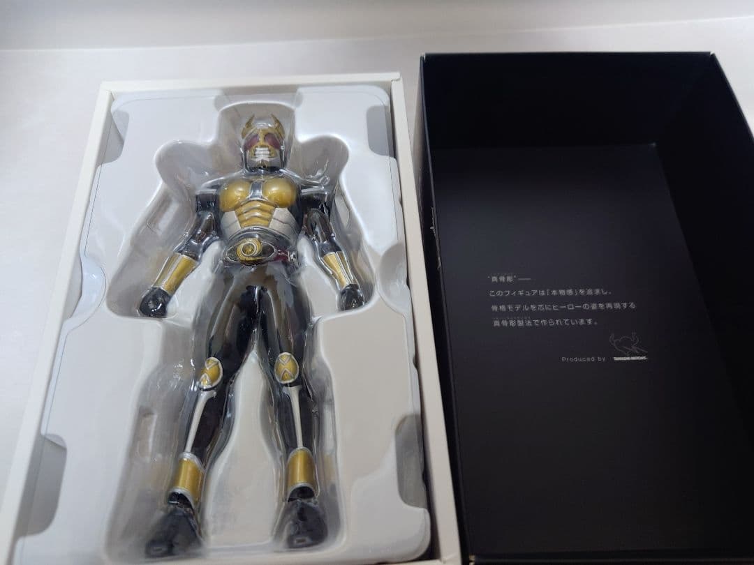 S.H.Figuarts 真骨彫製法　仮面ライダーアギト
