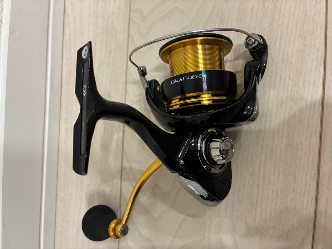 23レガリスLEGALIS LT 4000-CXH スピニングリール