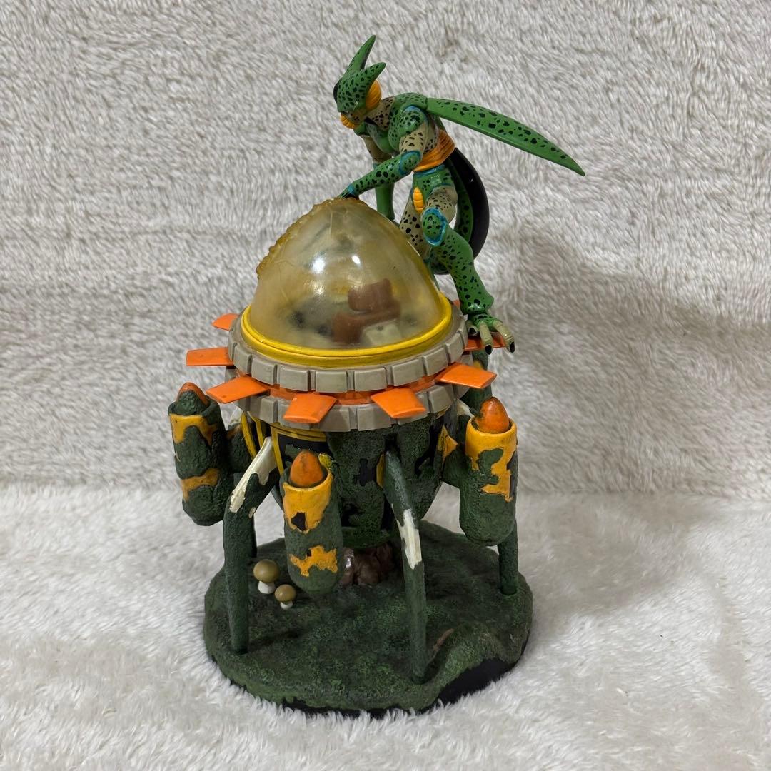 【希少】ドラゴンボール フィギュア ミュージアムコレクション セル&タイムマシン