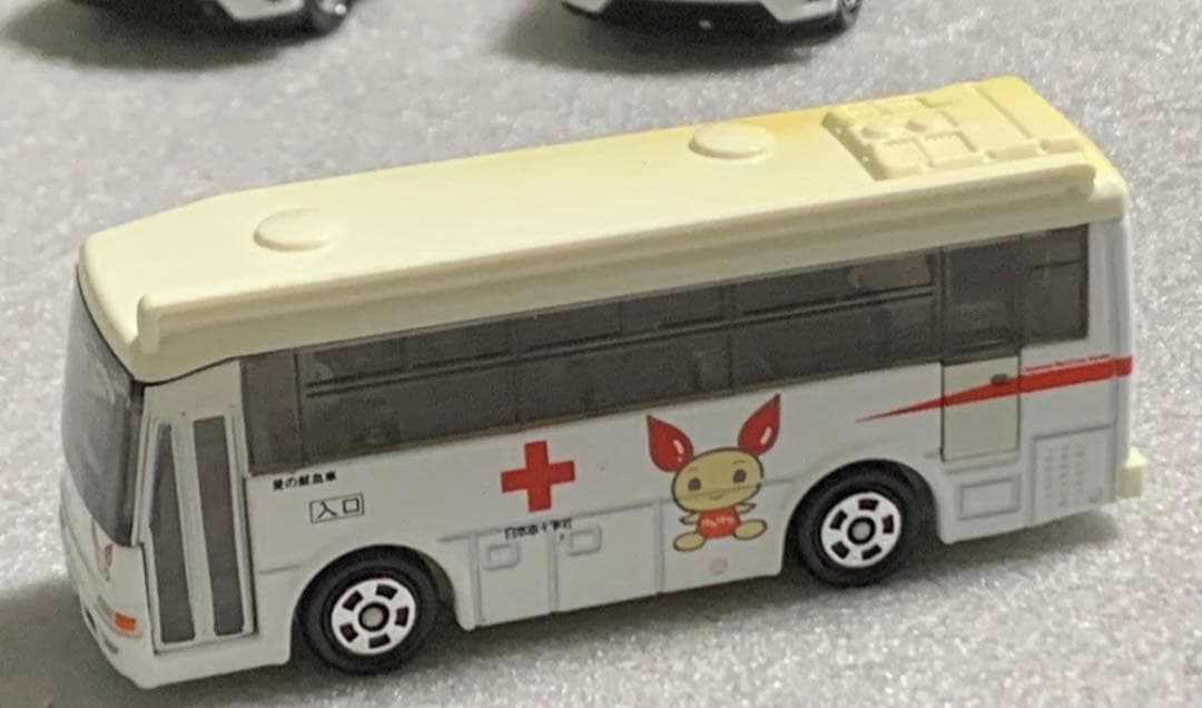 トミカ 献血車 ドクターカー 3台セット
