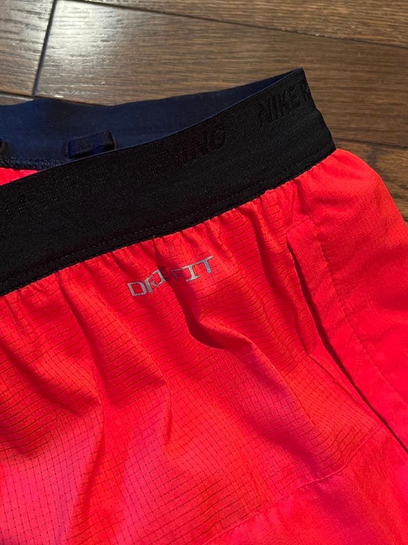 ナイキNIKE エアロスイフト シングレット&キプチョゲモデル ランニングパンツ