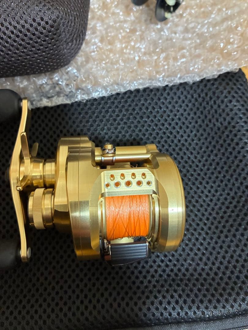 美品SHIMANO CALCUTTA CONQUEST 201HG