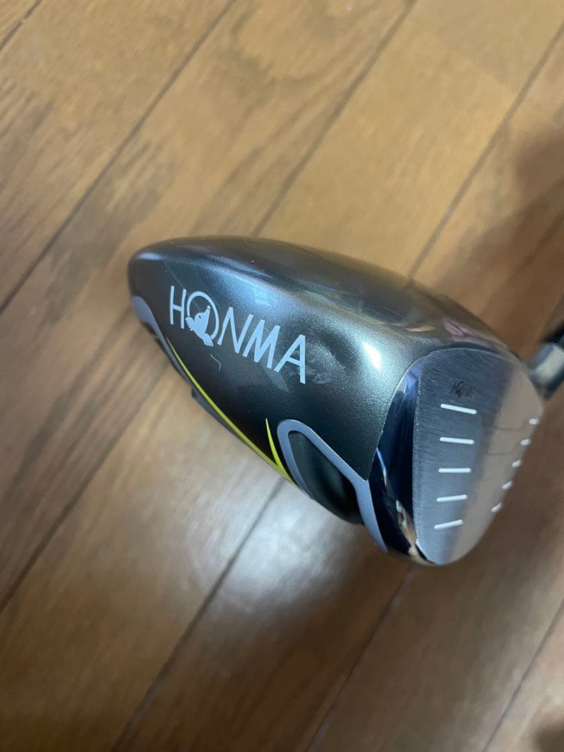 レディースドライバー　ホンマゴルフ　GSドライバー