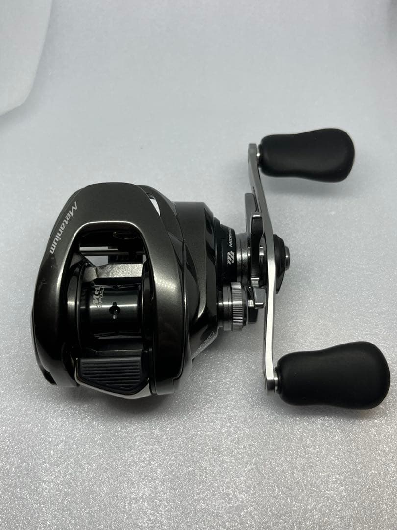 シマノSHIMANOベイトリール 23 メタニウム 100XG 右ハンドル