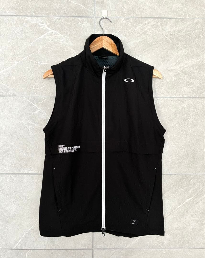美品 OAKLEY GOLF オークリーゴルフ2WAYブルゾン ブラック M