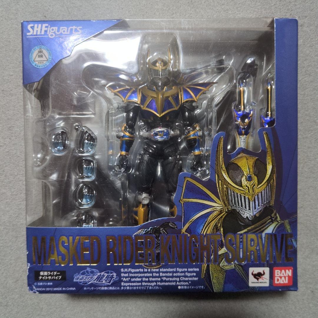 S.H.Figuarts　仮面ライダーナイトサバイブ