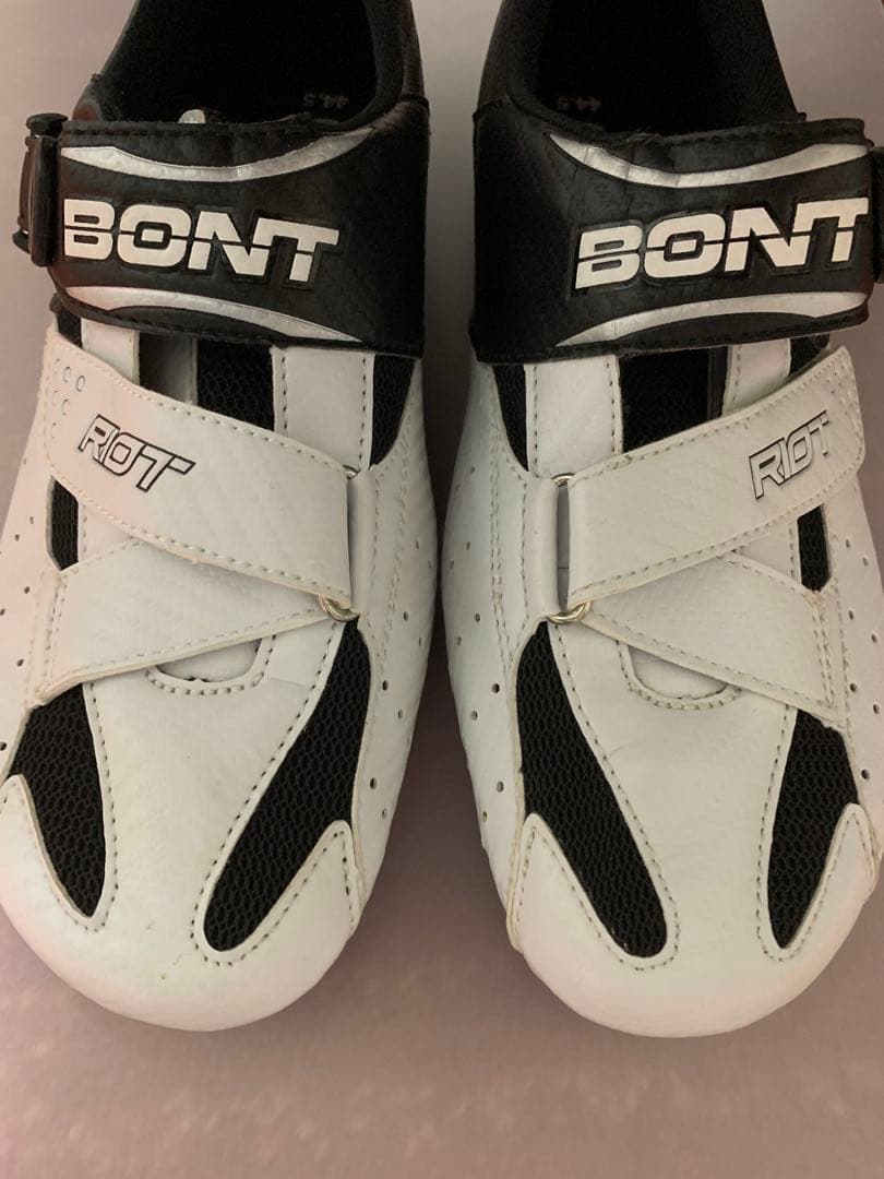 未使用　BONT RIOT 自転車　トラックレース　シューズ 44.5 箱無し