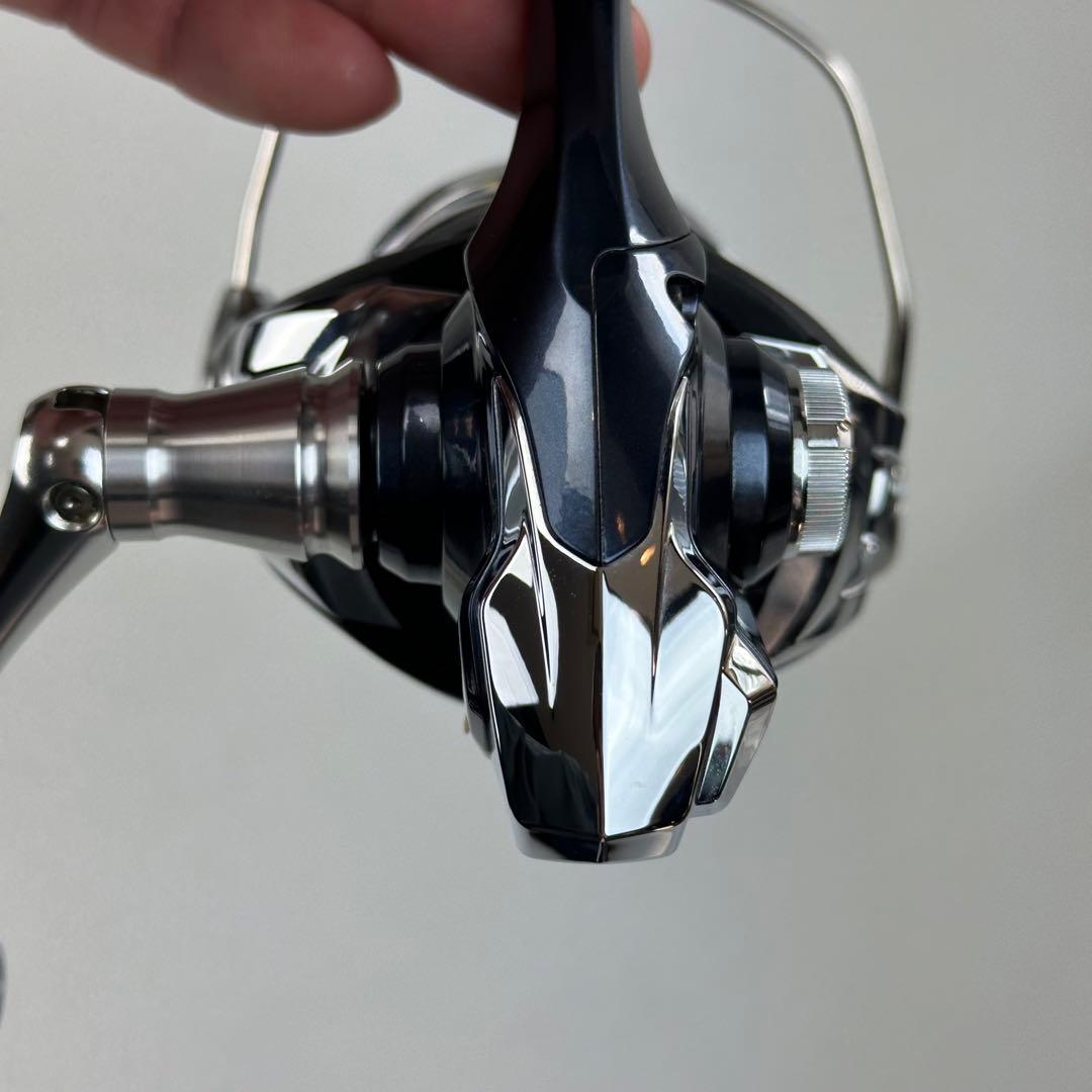 美品SHIMANO TWIN POWER SW6000XG スピニングリール