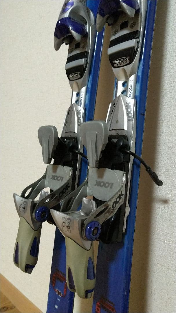 atomic アトミック スキー板 150cm ビンディングセット
