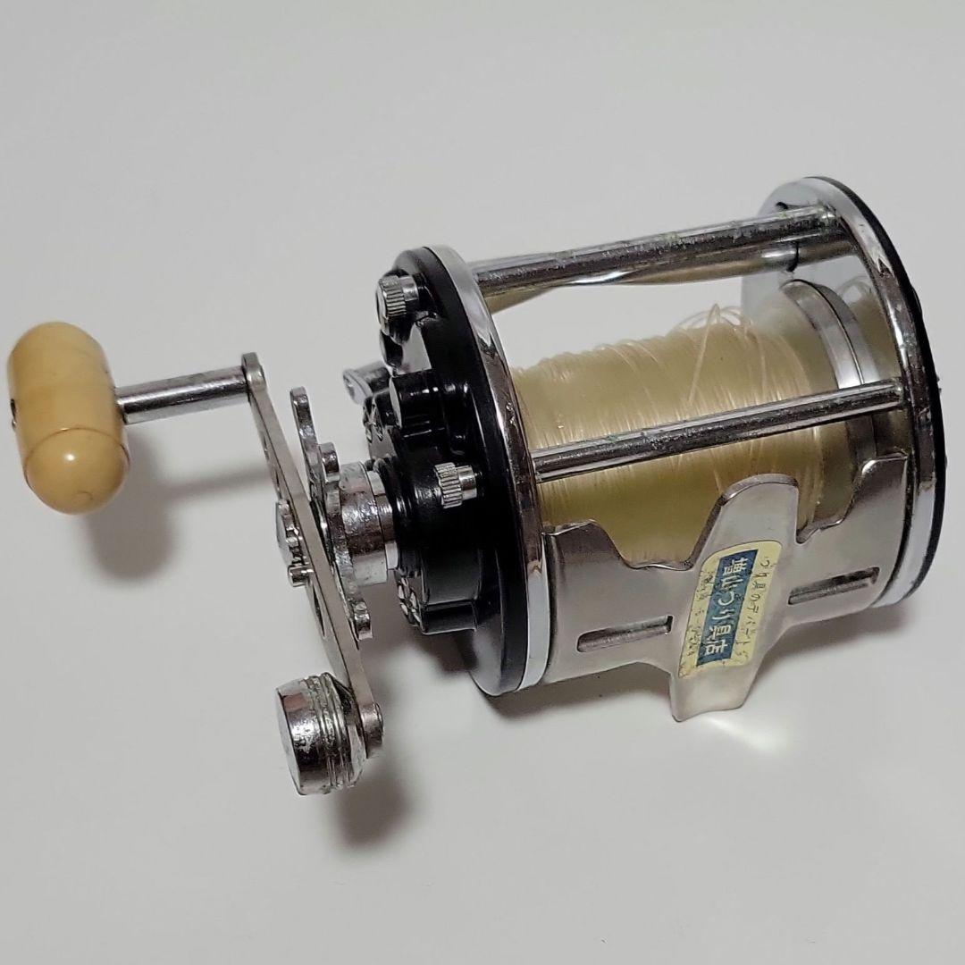DAIWA (ダイワ) 両軸リール、スピニングリール ×3 〈4点セット〉