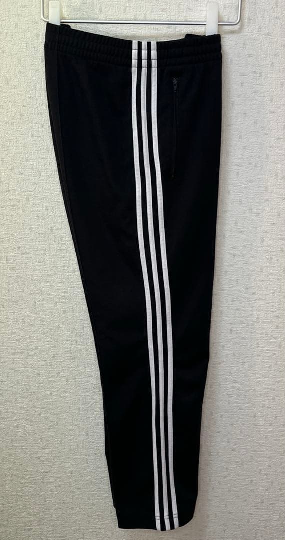 adidas 黒 ジャージパンツ 3stripes