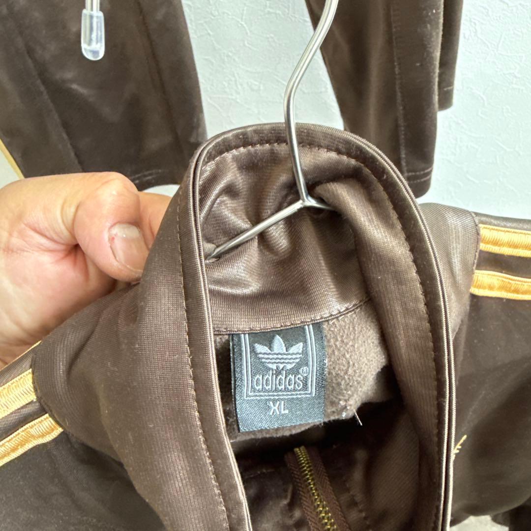 adidas エモい　ジャージ 上下セット LよりのXL