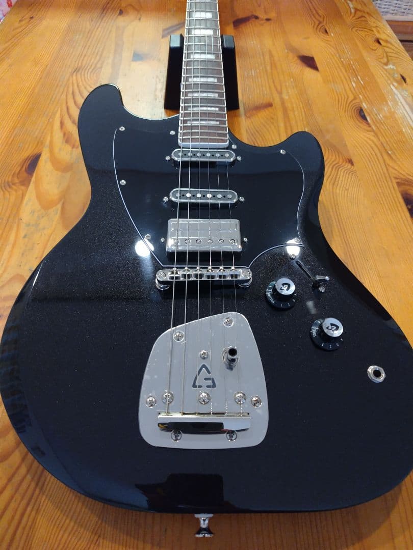 ギター GUILD SURFLINER DELUXE