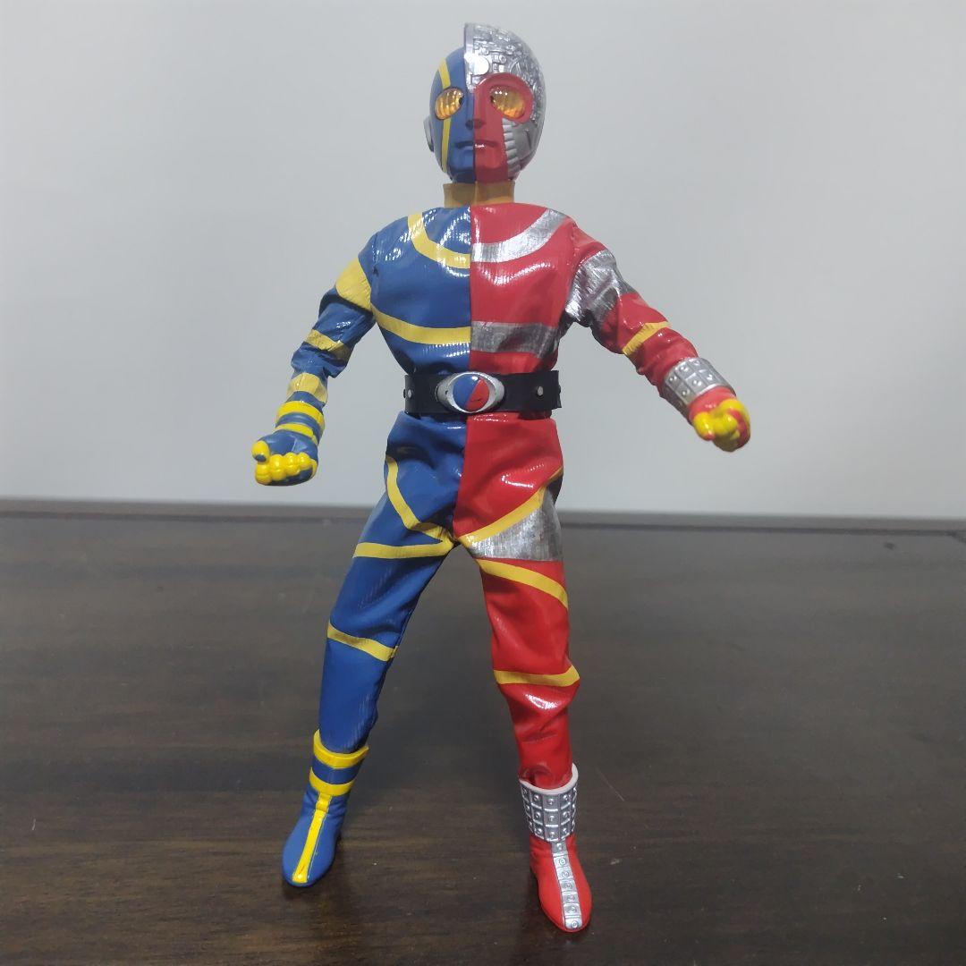 人造人間キカイダー　可動フィギュア