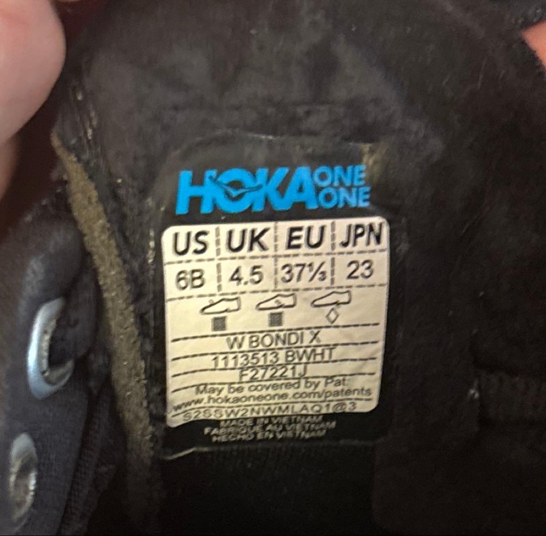 HOKA ランニングシューズ BONDI X 23cm