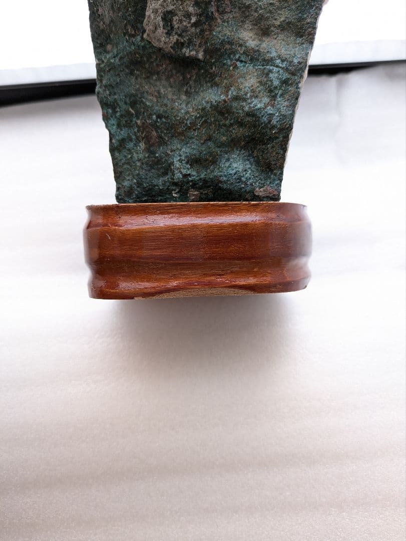 アメジスト 結晶塊 木製台座付き