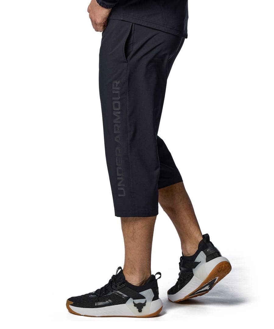 新品タグ付　UNDER ARMOUR UAフレッシュウーブン 3/4パンツ　XL