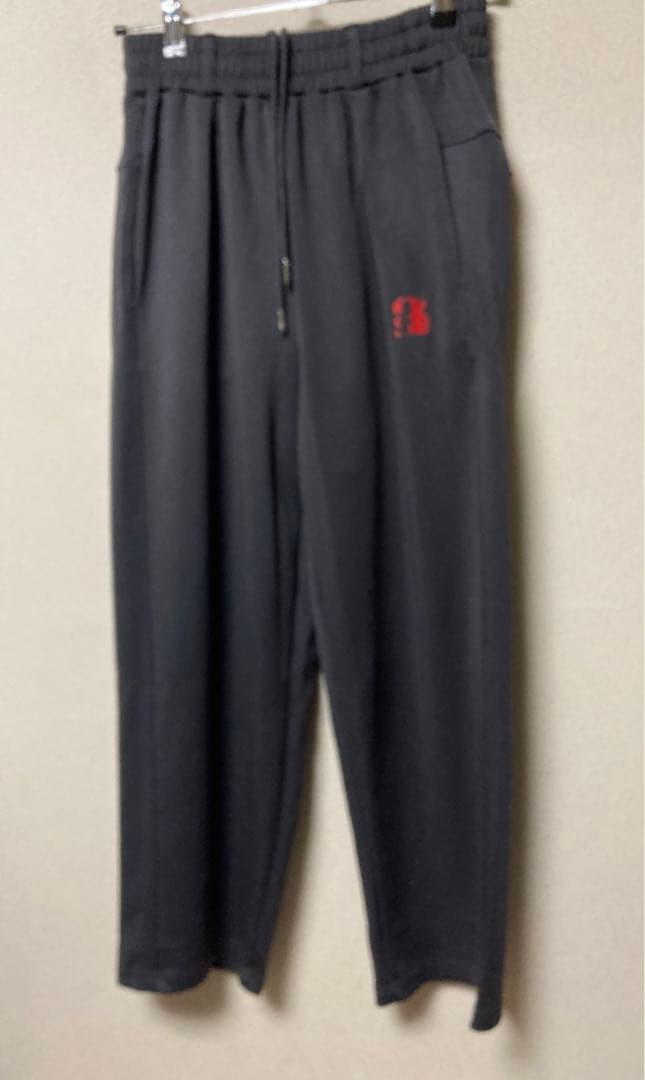 美品＊ANTIQUA GOLF × STCH＊ジップポケット ロゴ入りパンツ