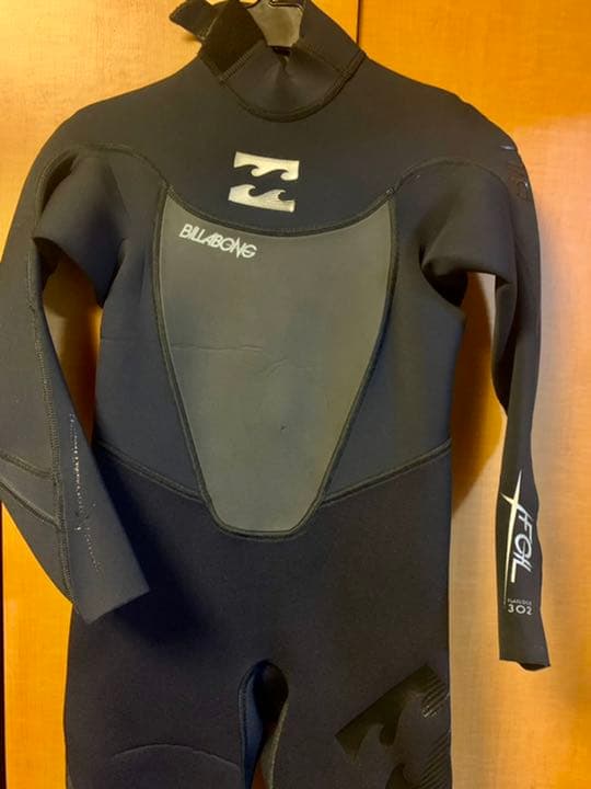 billabong ウェットスーツ　子供用