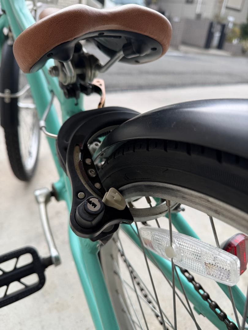 【直接引取り限定】自転車KhodaaBloomコーダブルーム22インチ