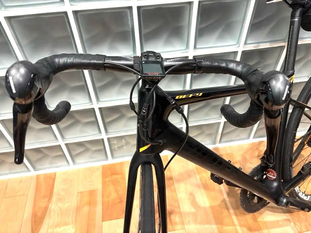 GIANT DEFY ADVANCED 1 カーボンロードULTEGRA