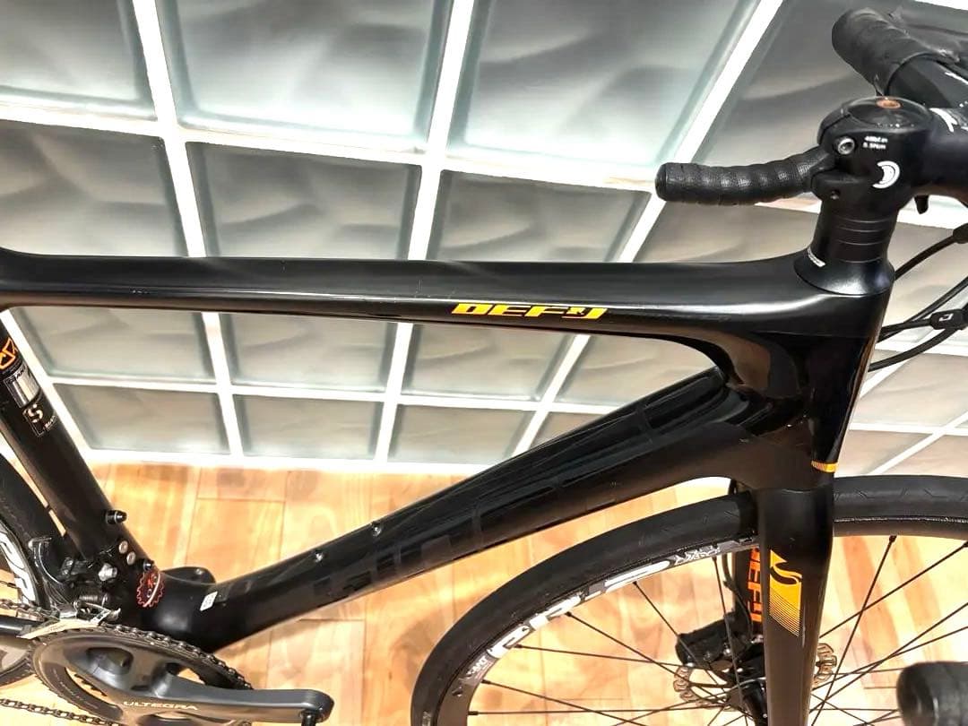 GIANT DEFY ADVANCED 1 カーボンロードULTEGRA