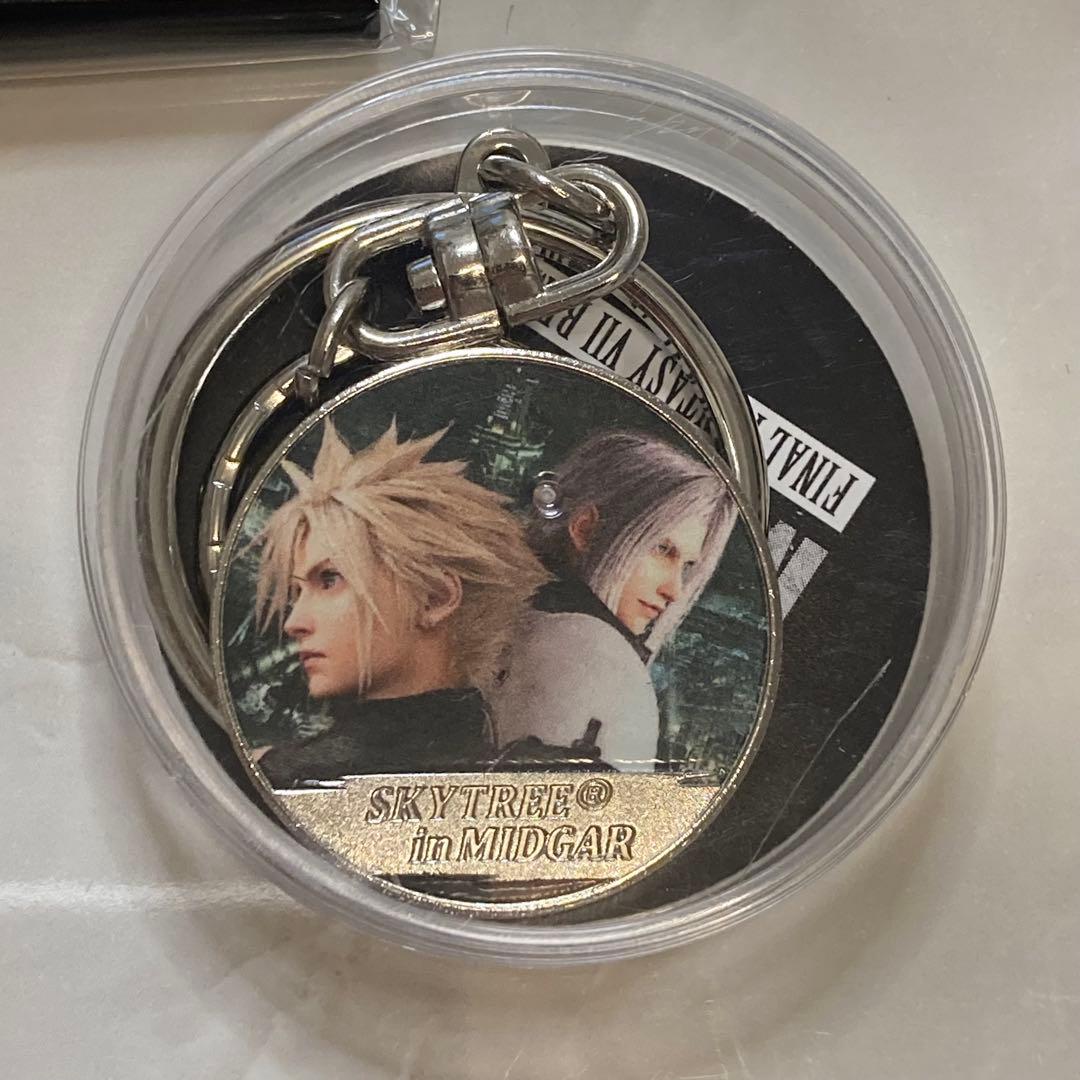 FF7 リメイク スカイツリーコラボ キーホルダー2点+ ピンバッジ