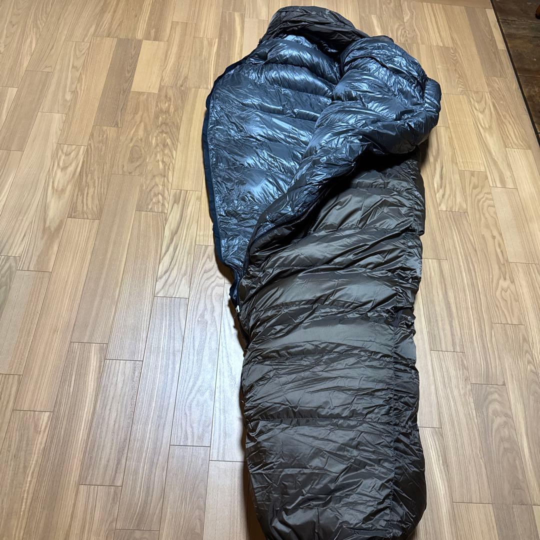 NANGA AURORA LIGHT 900DX 寝袋 焚き火 キャンプ