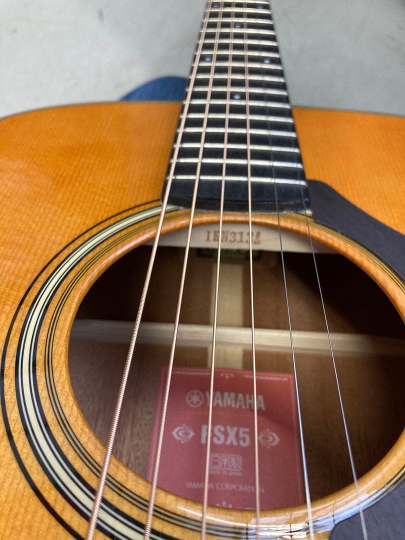 【美品】YAMAHA FSX5 GLOSS Red Label