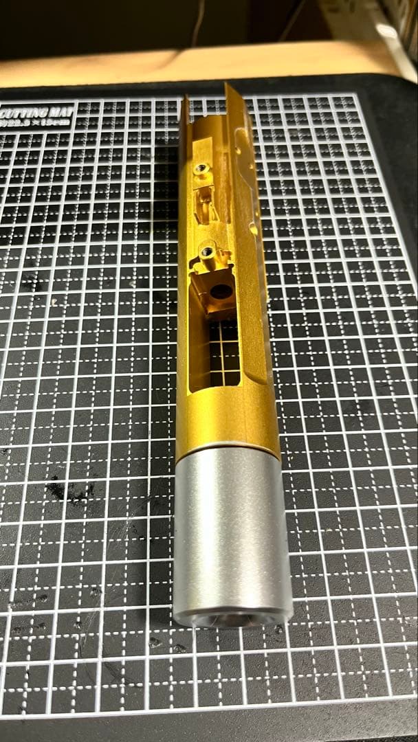 東京マルイ MWS対応 アルミボルトキャリア ゴールド