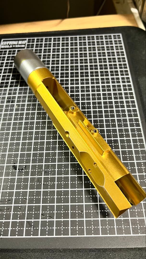 東京マルイ MWS対応 アルミボルトキャリア ゴールド
