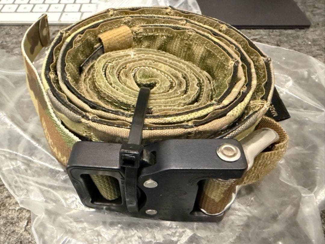Small ferro concepts bison ベルト 米軍