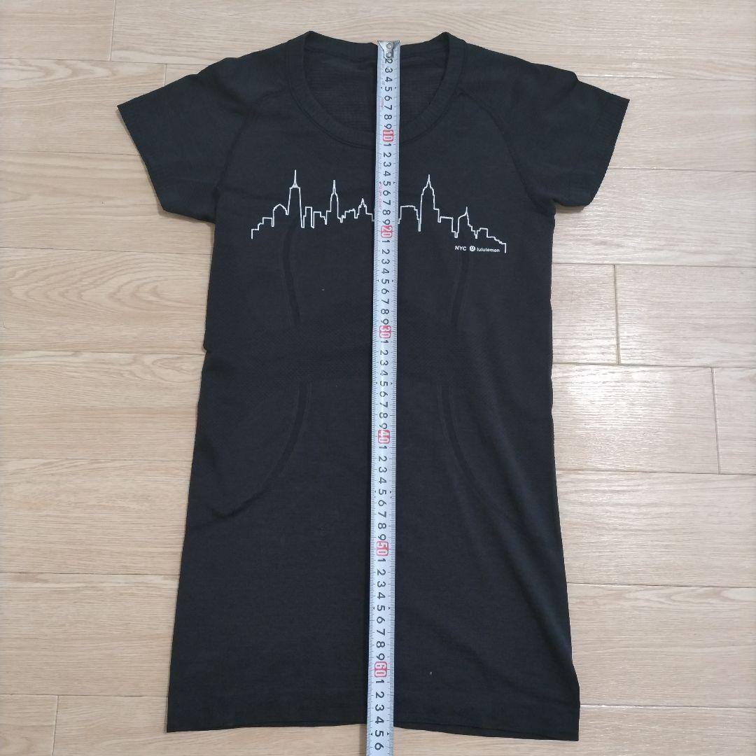 lulu lemon　Swiftly Tech size2　NYC限定　美品