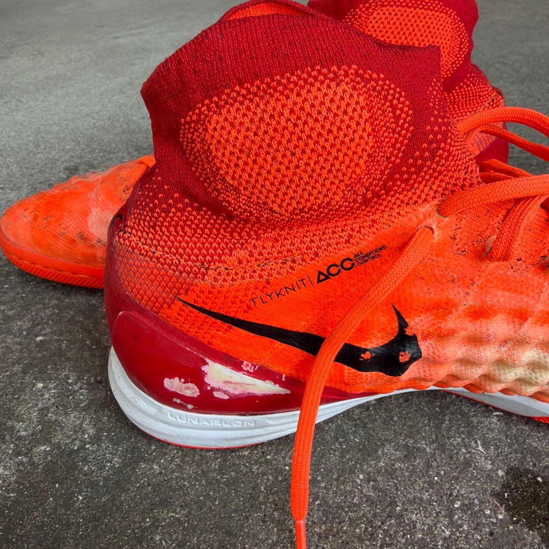Nike Flyknit ACG マジスタX フットサルシューズ 28.0cm