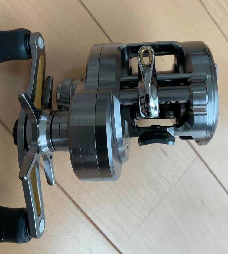 シマノ 23 カルカッタコンクエスト BFS-HG 右