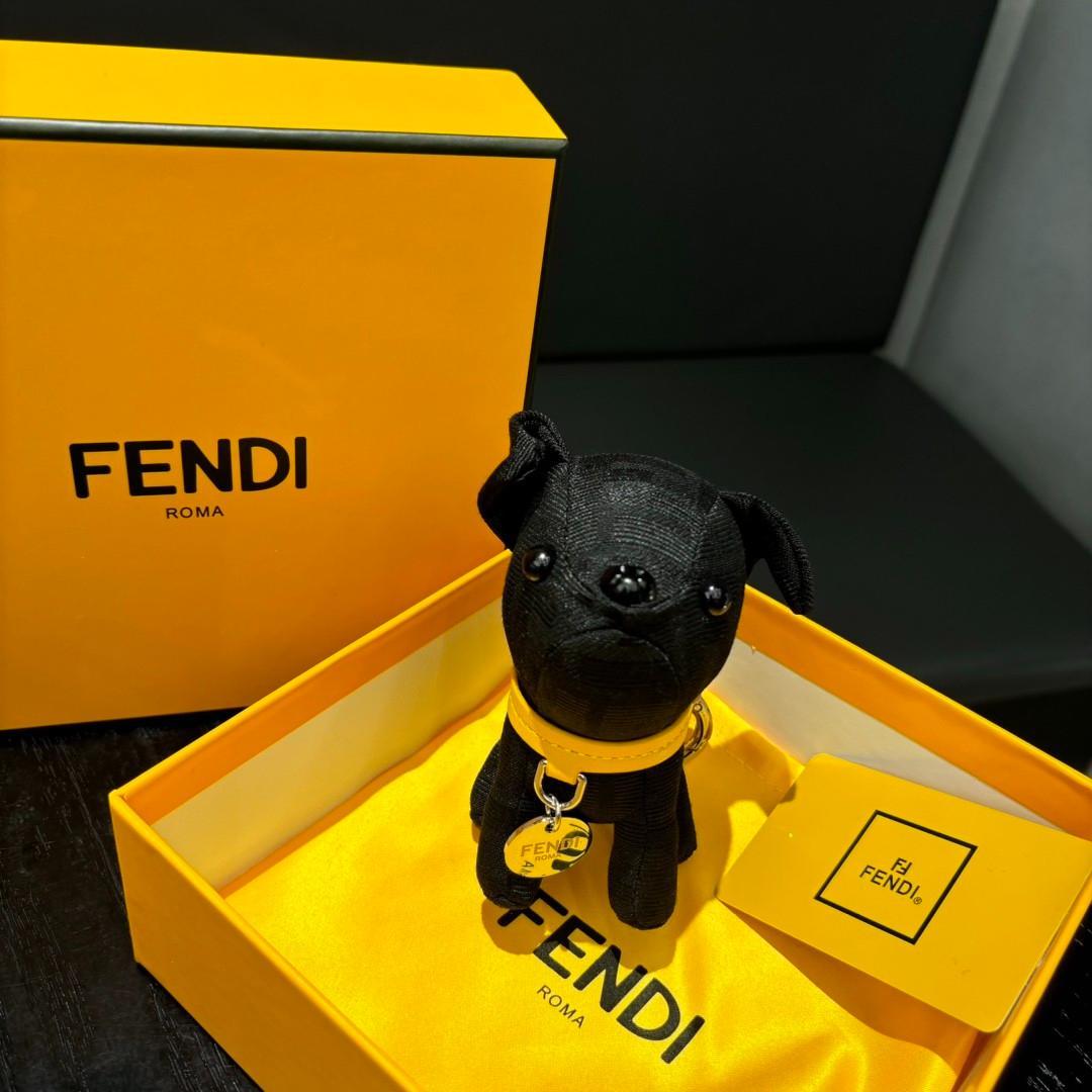 フェンディ FFロゴ ズッカ柄 ドッグデザイン バッグチャーム ブラック
