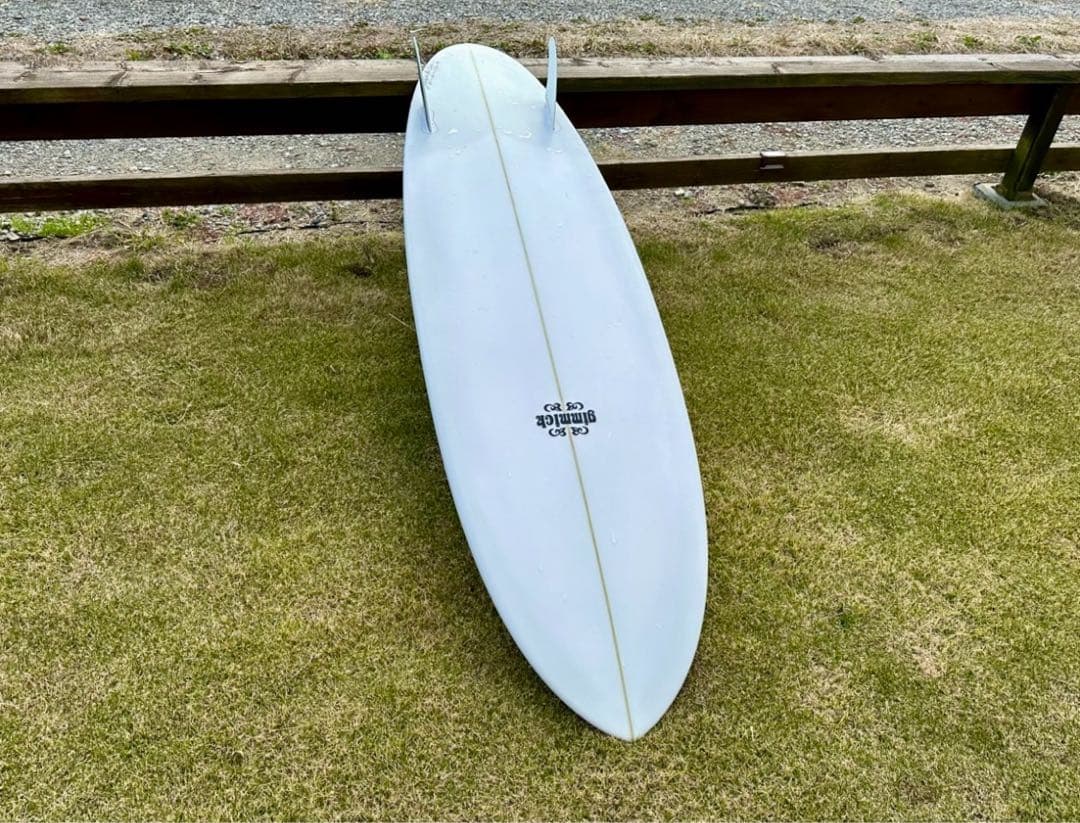 【美品】ギミック カルマモデル6'4 ミッドショートボード ツイン 送料無料