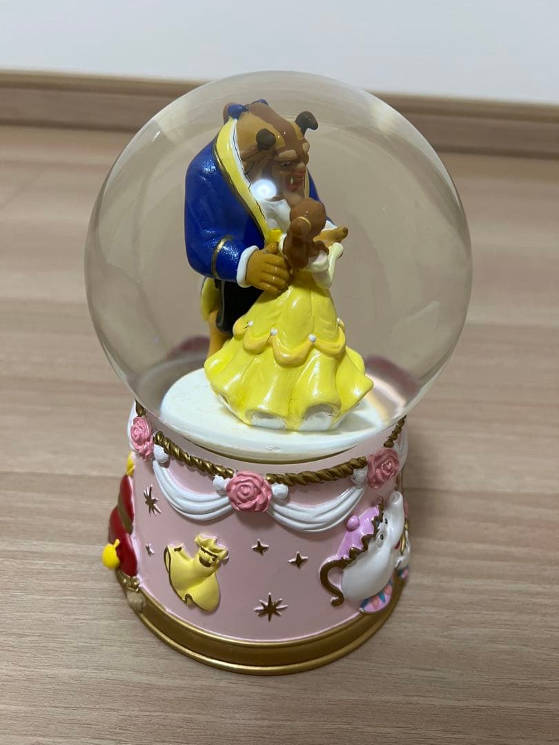 ディズニー 美女と野獣 スノードーム 箱付き美品‼️