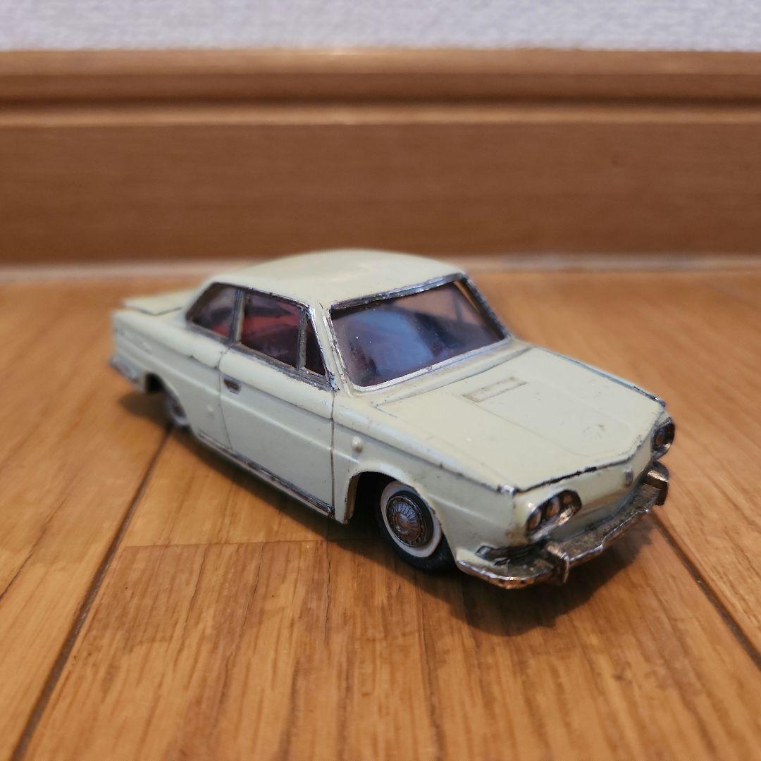 昭和レトロ当時物　ヨネザワトイズ　ダイアペット　コンテッサ1300クーペ