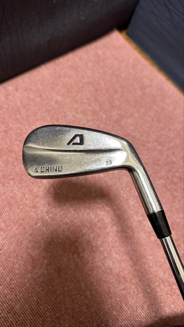 A GRIND CMB HYBRID 4番（23°）