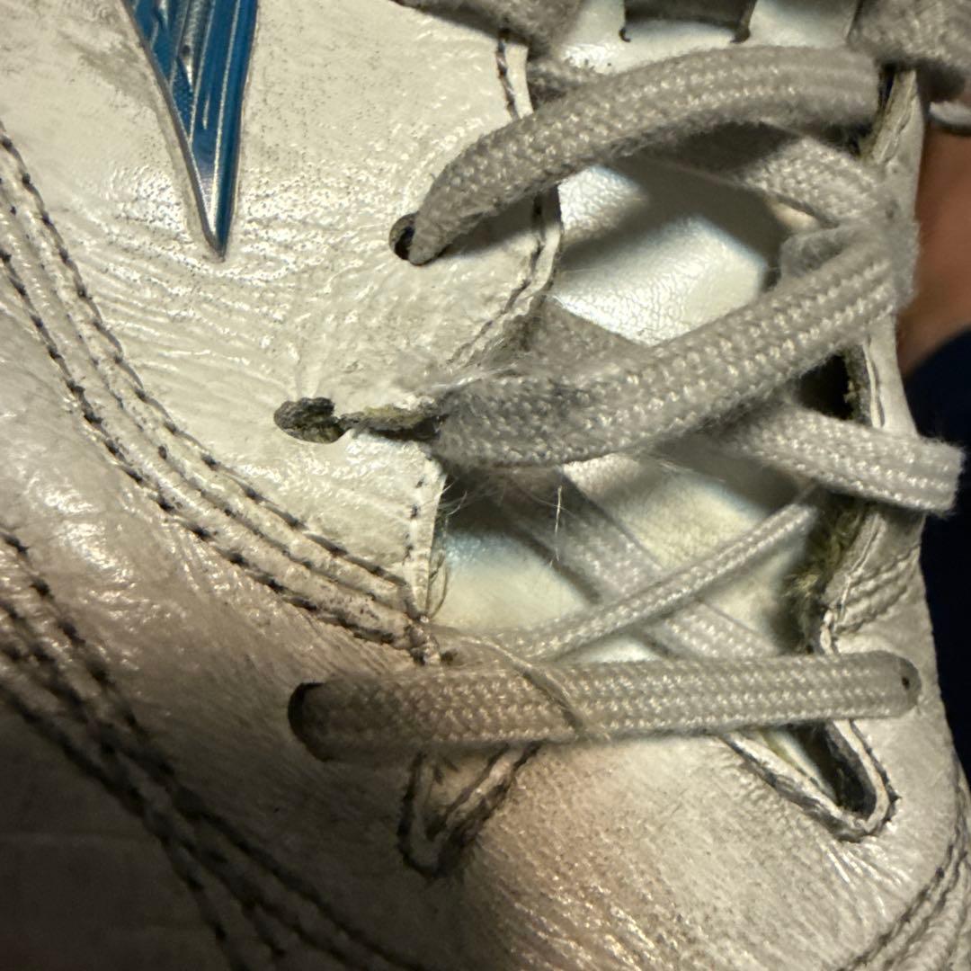 Mizuno モレリアネオ4 限定色　訳あり