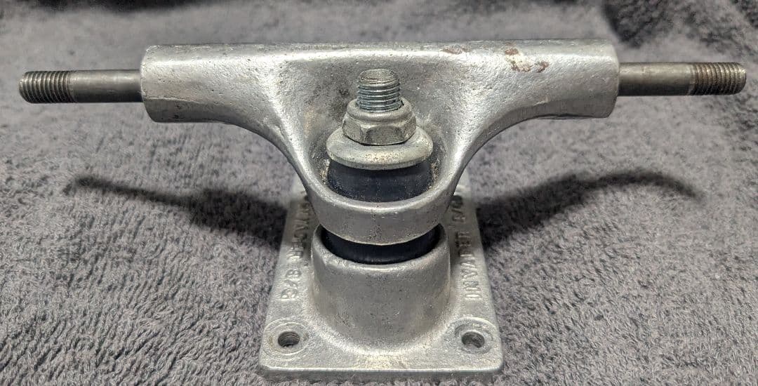アメリカ製 Sure Grip Invader 700 トラック ビンテージ