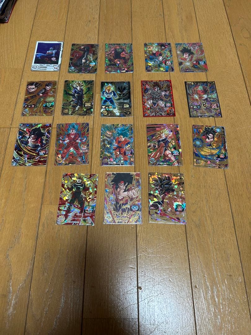 ドラゴンボールヒーローズ UR.SECなど！まとめ売り！白かけなどの傷カード！
