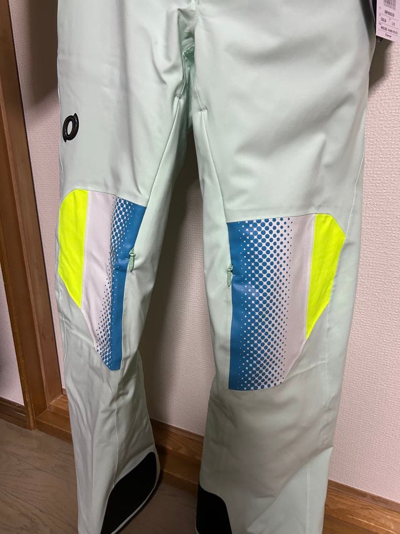 2026 ONYONEスキーウェア