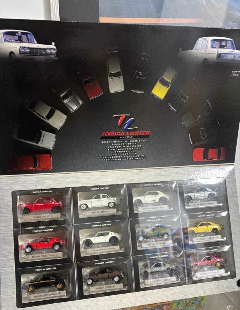 トミカ　リミテッド　NISSAN SKYLINE 12MODELS vol.1