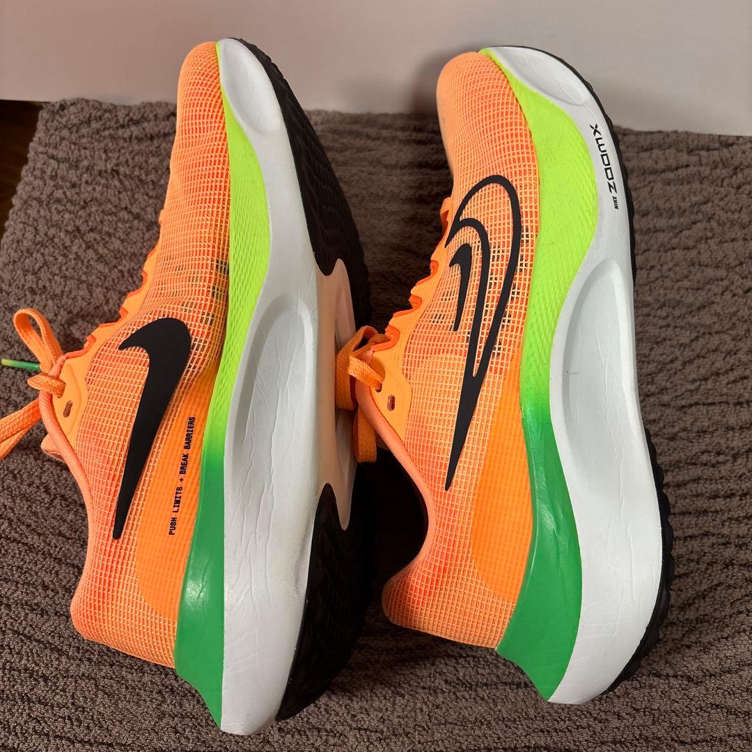 ナイキNIKEズームフライ5ランニングシューズ24.5cm