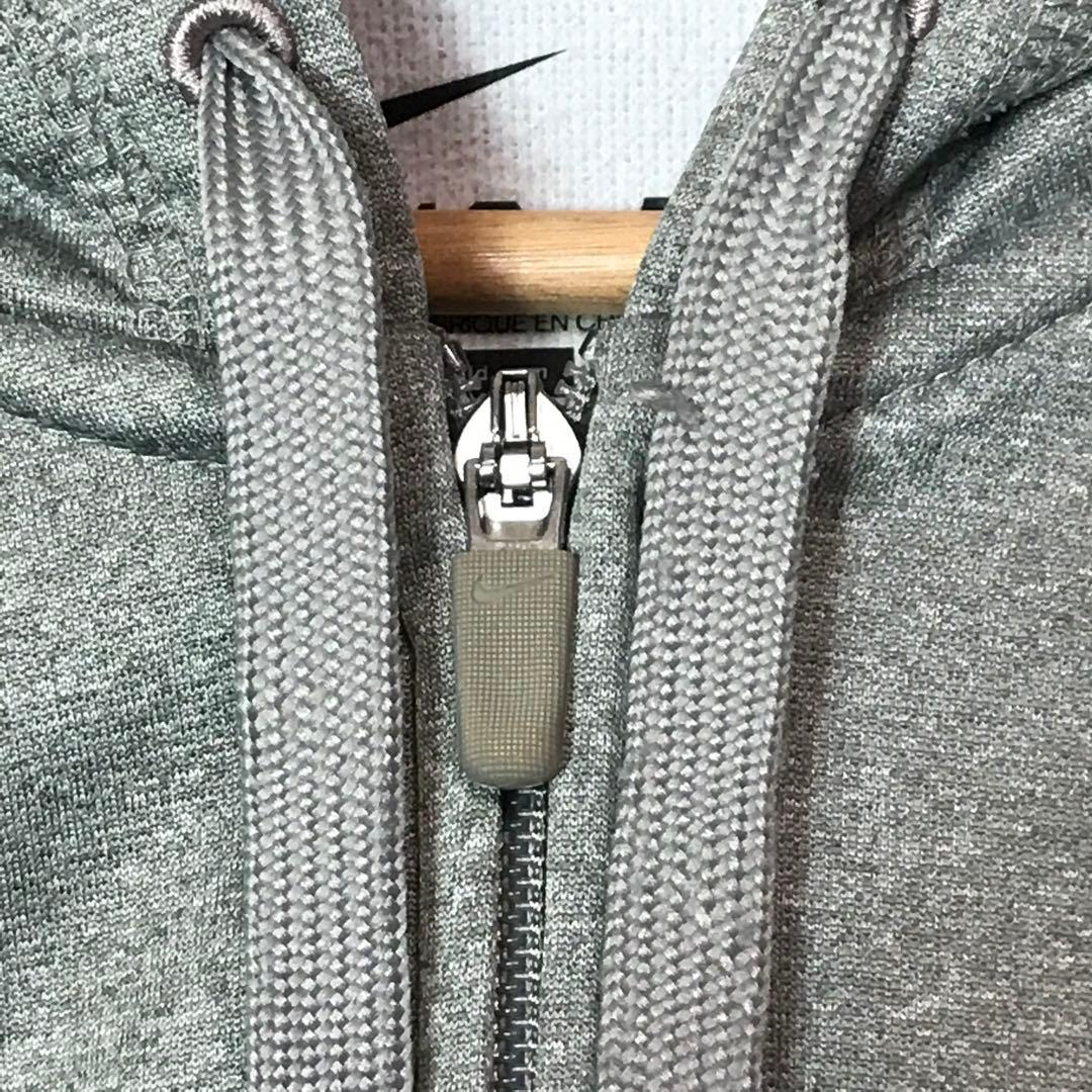 NIKE ナイキ　上下セットアップ　トレーニングウェア　スウッシュロゴ　グレー