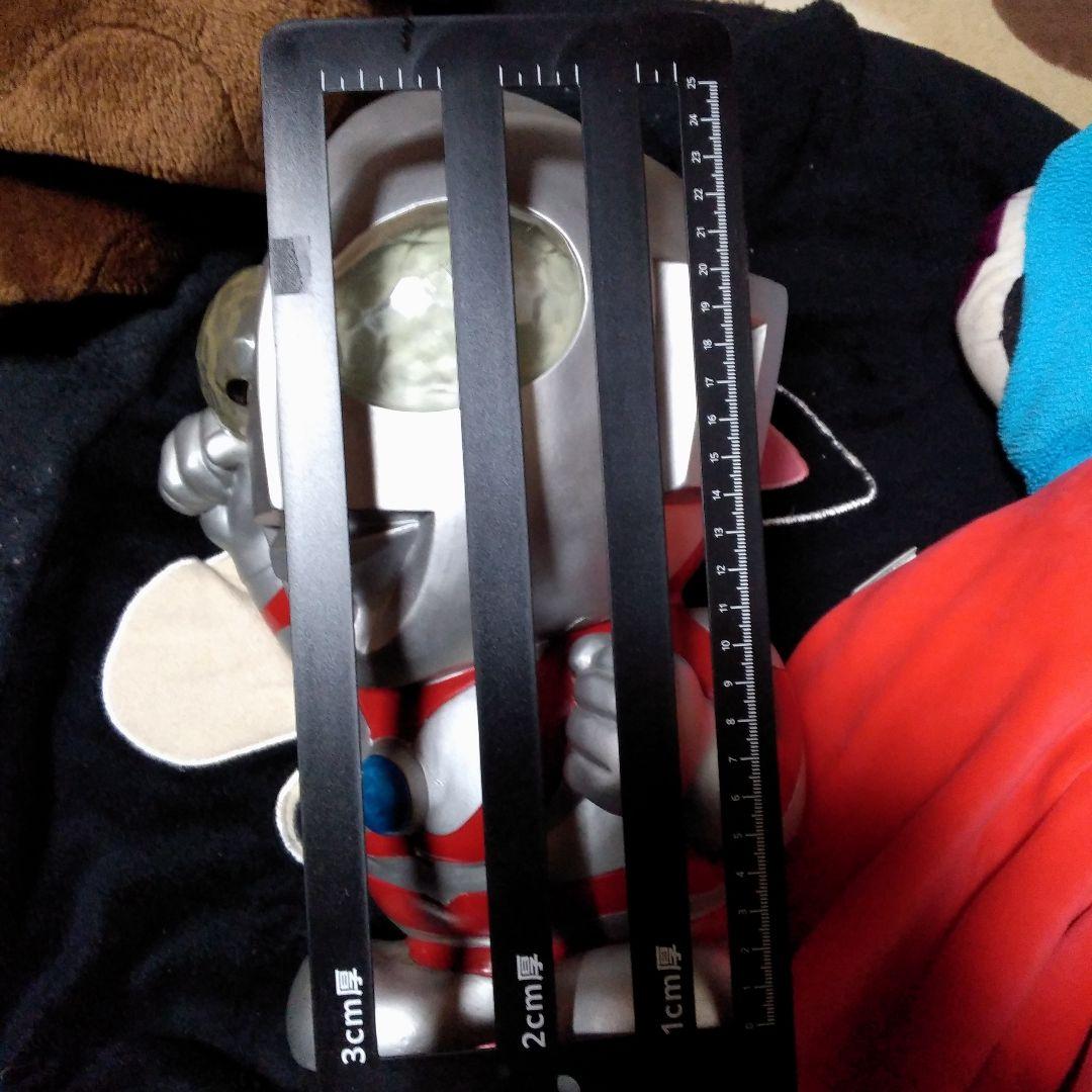 ウルトラマン 貯金箱