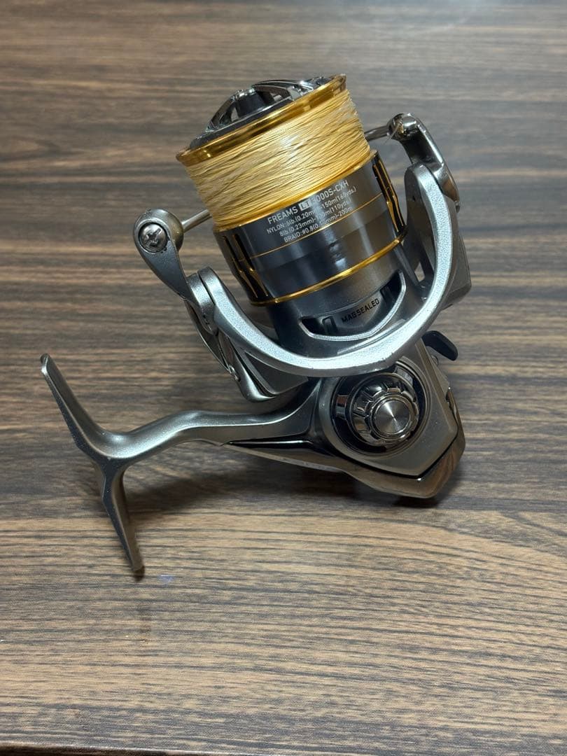 Daiwa FREAMS LT 3000S-CXH スピニングリール ゴメクサス