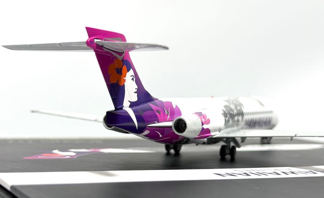 航空機・ヘリコプター Gemini 1/200 B717-200 Hawaiian Airlines